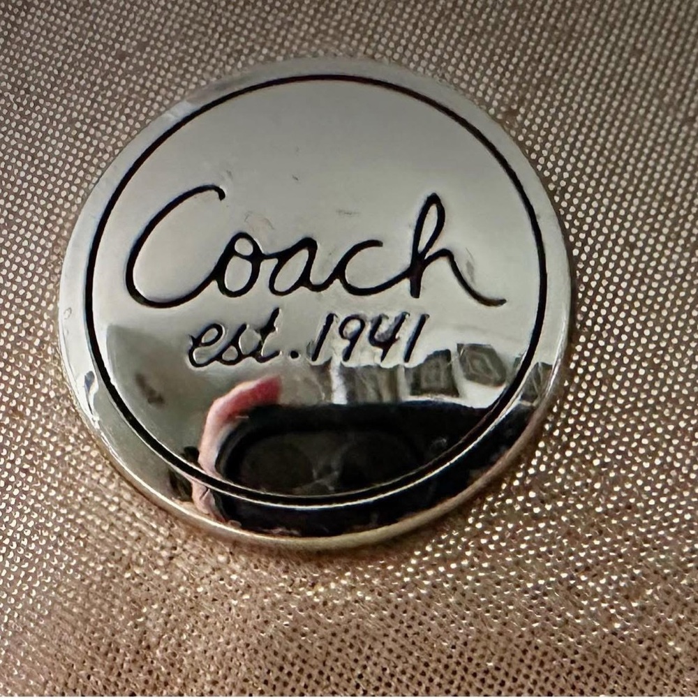 Vintage Y2K Coach Gold Women's Clutch wallet Bag ❌70% OFF SALE❌ - Picture 4 of 10